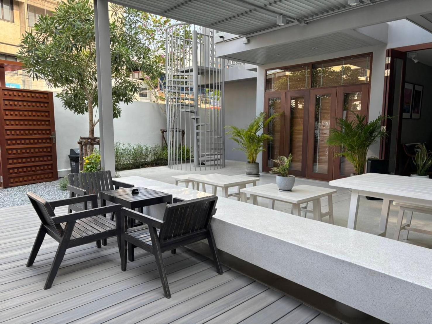 Rooms At Number60 Khaosan Bangkok Exterior photo